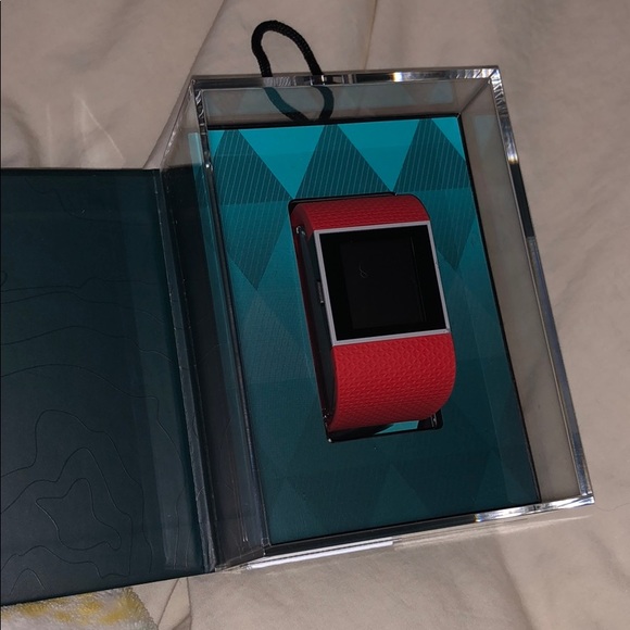 Fitbit surge - Picture 2 of 4